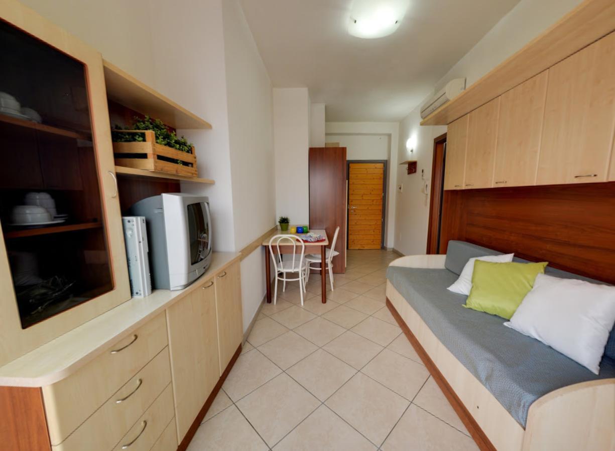 Residence Mediterraneo Rímini Exterior foto